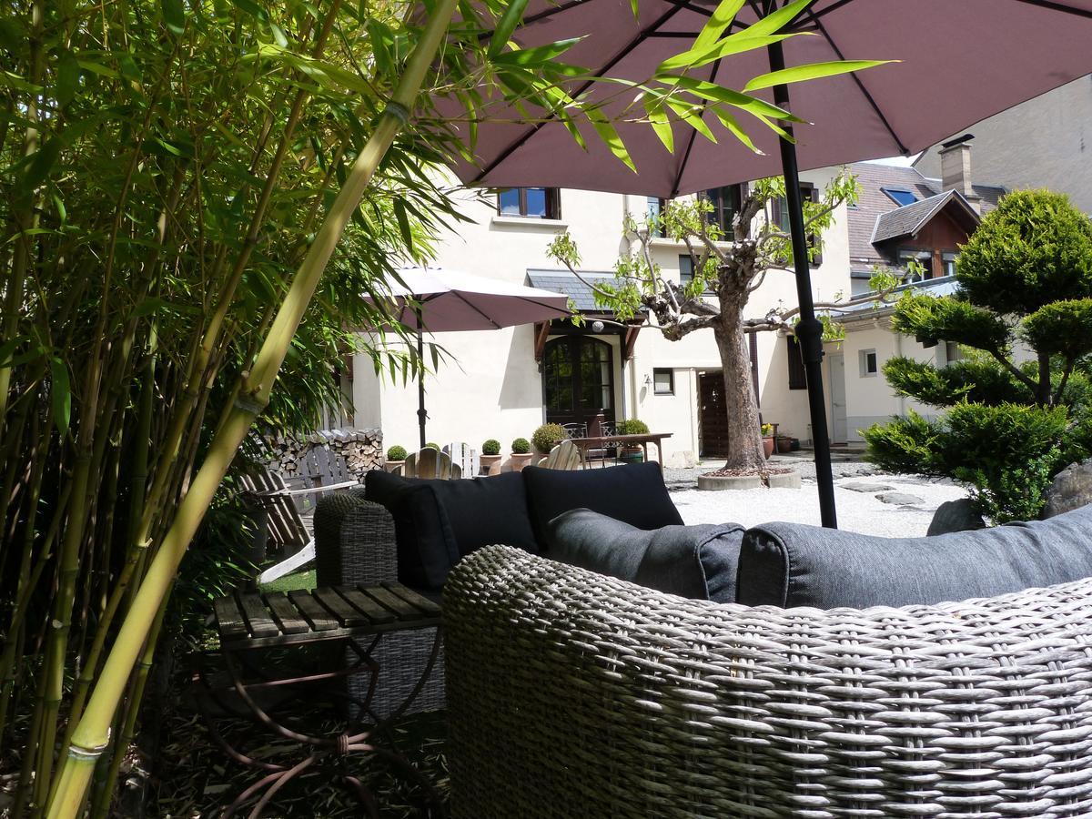 B & B Au Dela Du Temps Saint-Mamet Екстериор снимка