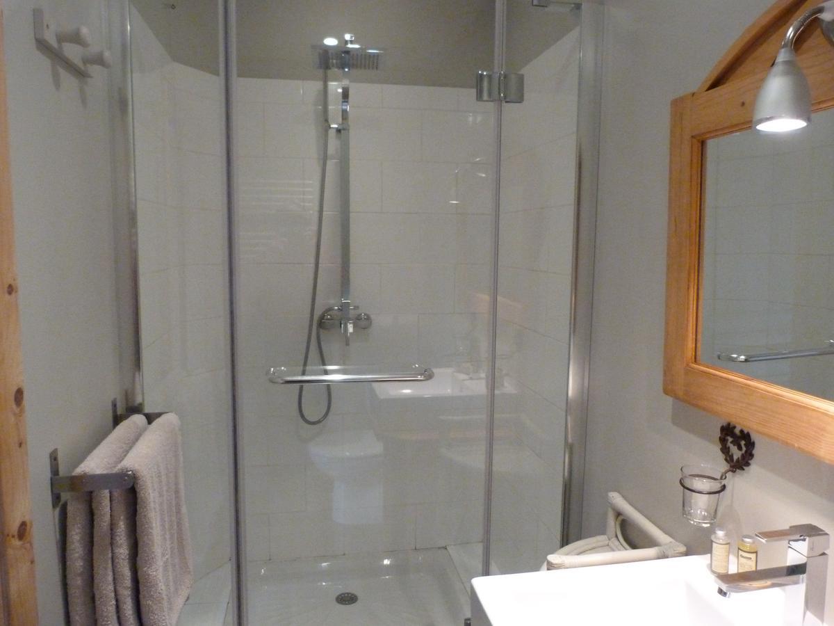 B & B Au Dela Du Temps Saint-Mamet Екстериор снимка
