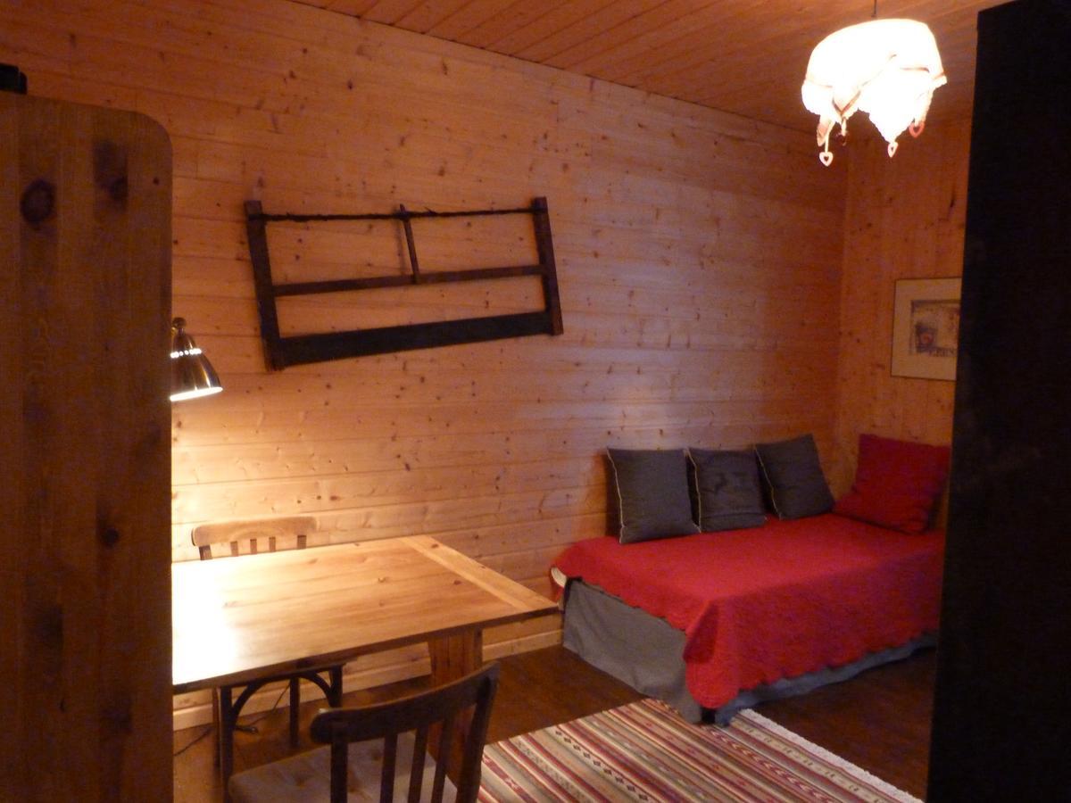 B & B Au Dela Du Temps Saint-Mamet Екстериор снимка